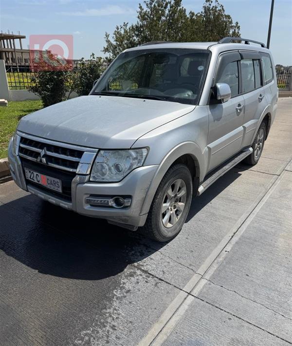 ميتسوبيشي باجيرو 2018 للبيع في العراق - اربيل